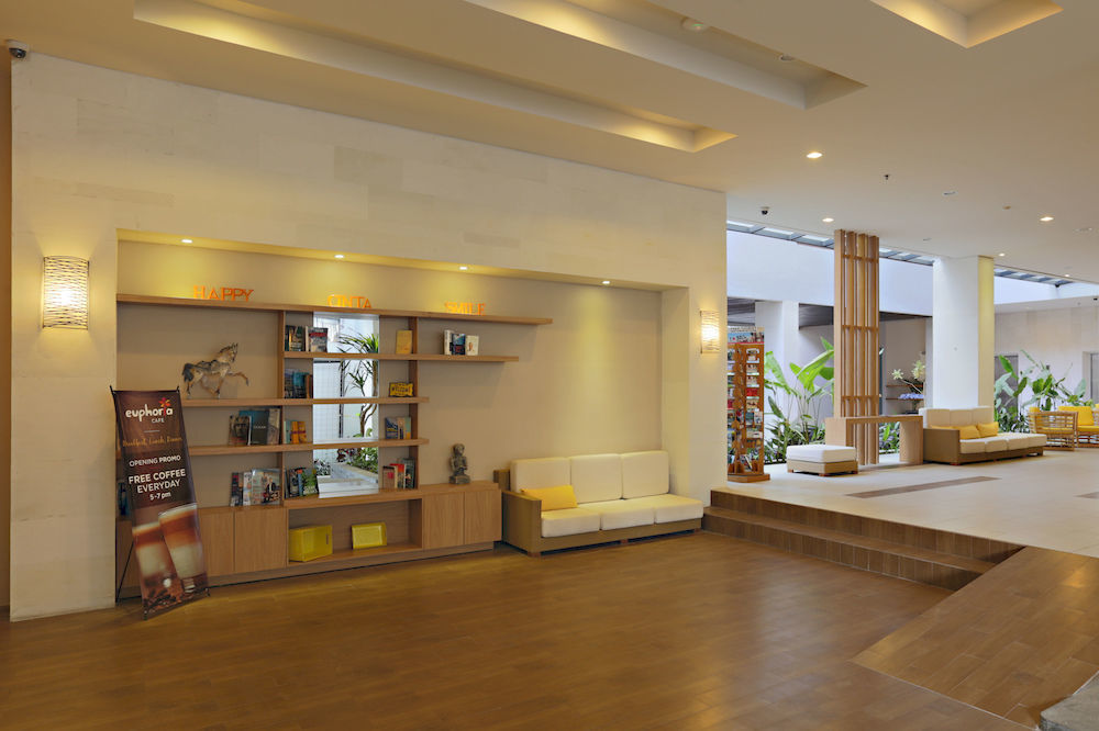 Euphoria Hotel Legian  Exterior photo