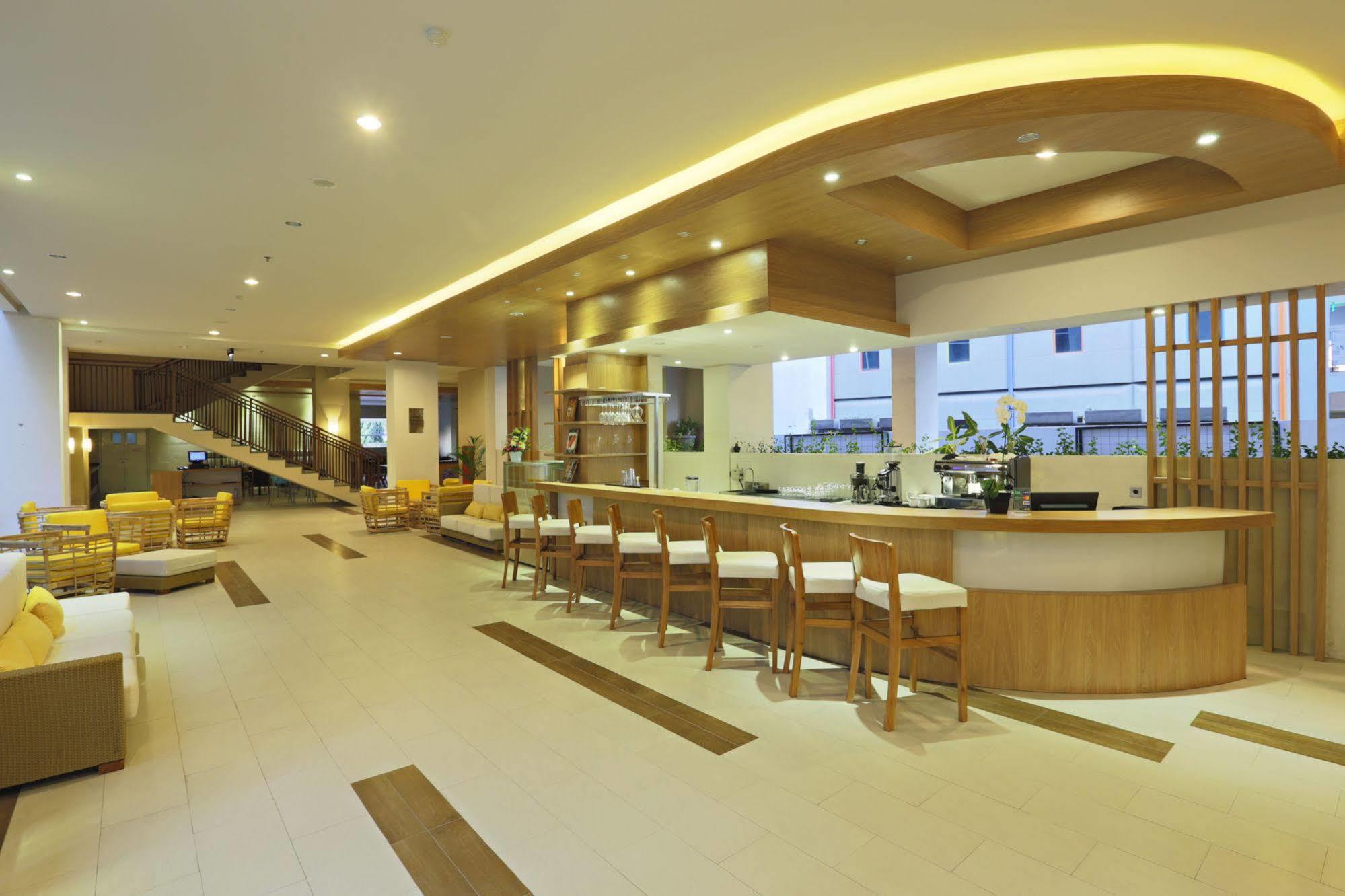 Euphoria Hotel Legian  Exterior photo